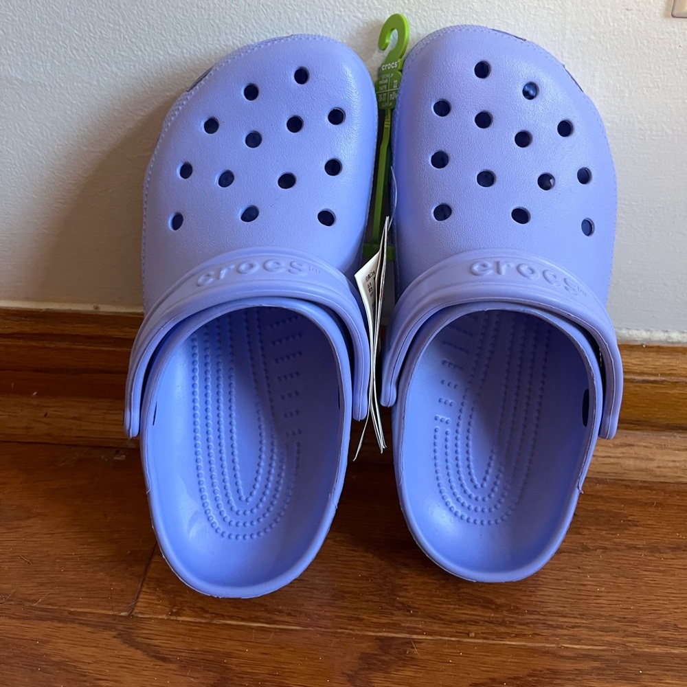 NWT Crocs